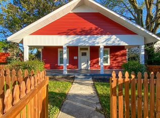 209 Church St, Dickson, TN 37055