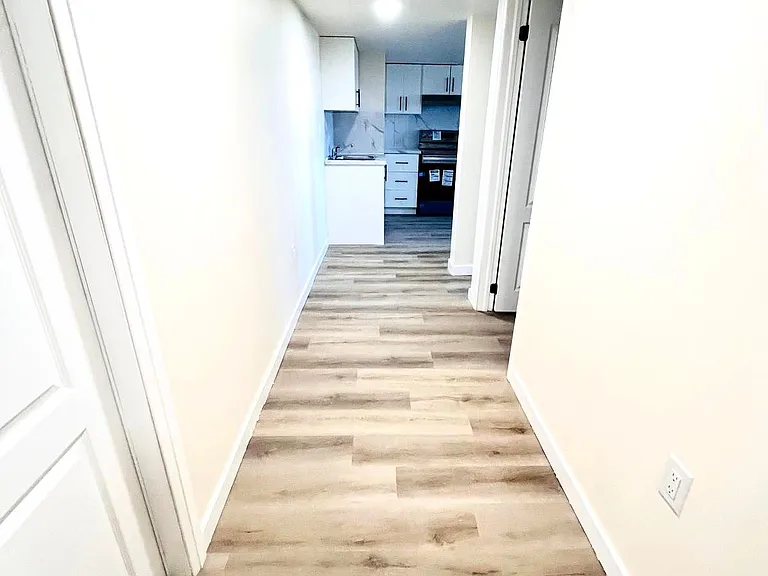 108 McWatters St — Photo 2