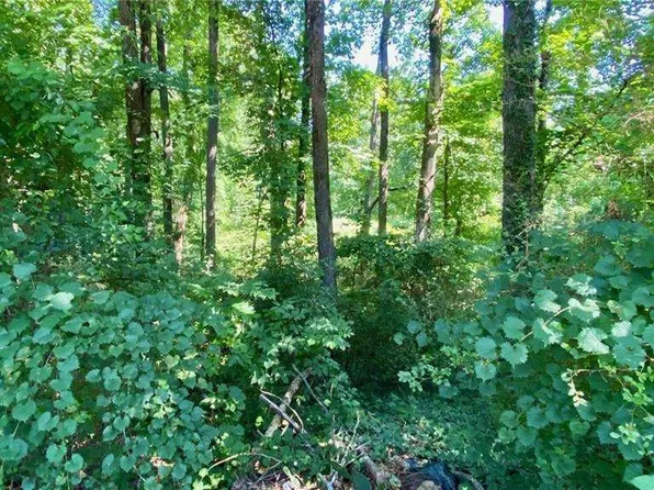 5964 Giles Rd, Lithonia, GA 30058