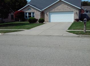 16 Urban Ln, Brookville, OH 45309
