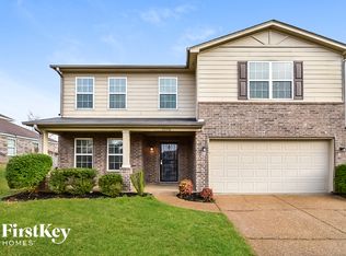 7596 Stonington Dr, Memphis, TN 38125