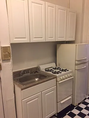 Rented by City Heights Realty | media 29