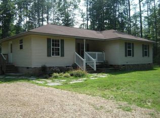 12526 Rilees Farm Rd, Gloucester, VA 23061