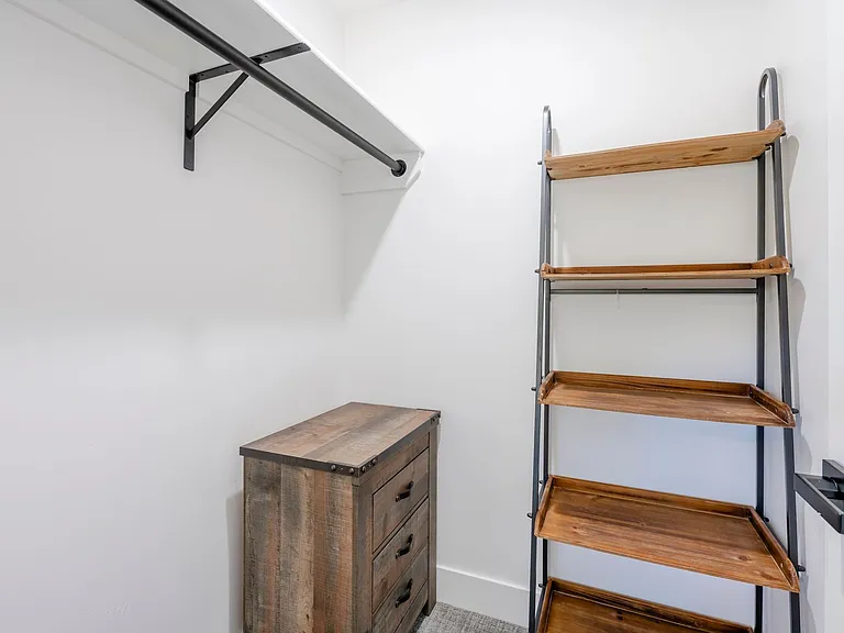 137 Alpha Rd — Photo 21