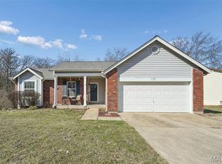 2257 Graystone Dr, Saint Charles, MO