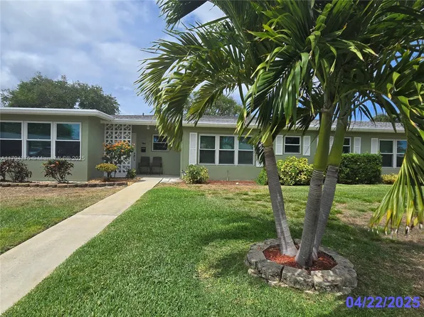 135 High Point Blvd APT B, Boynton Beach, FL 33435