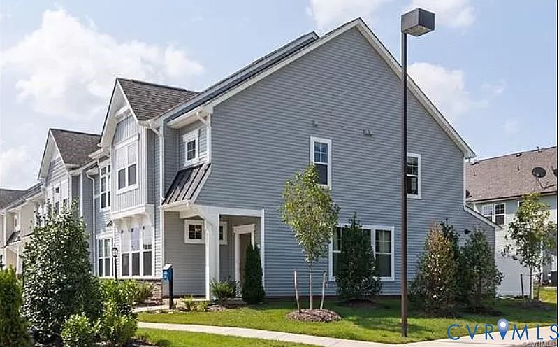 1st image of 8079 Rutland Village Dr
