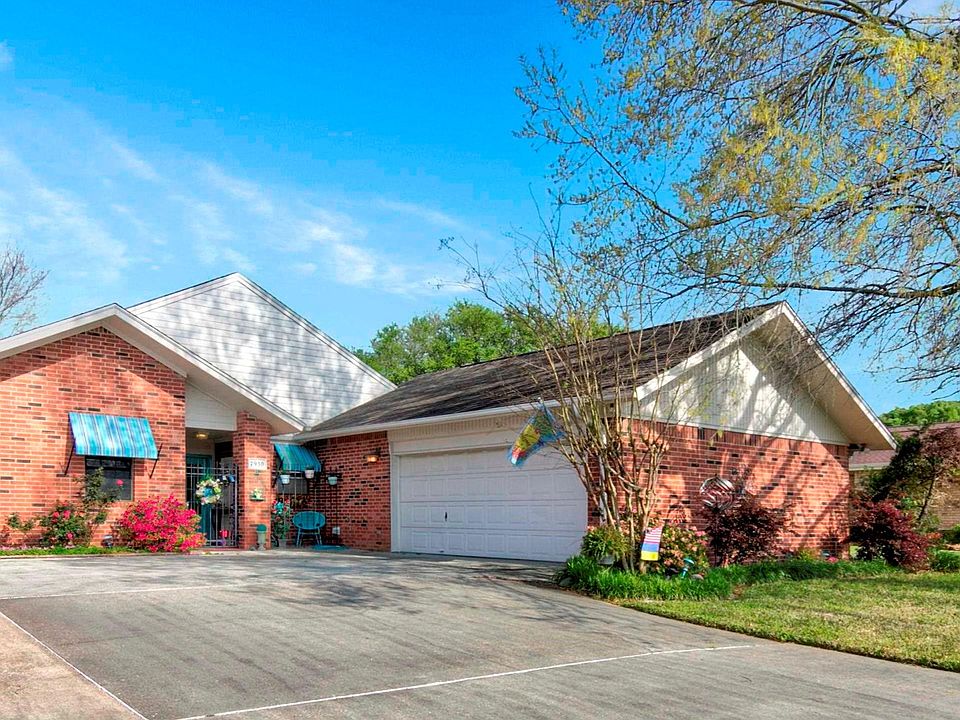 1st image of 7930 Golfhill Dr