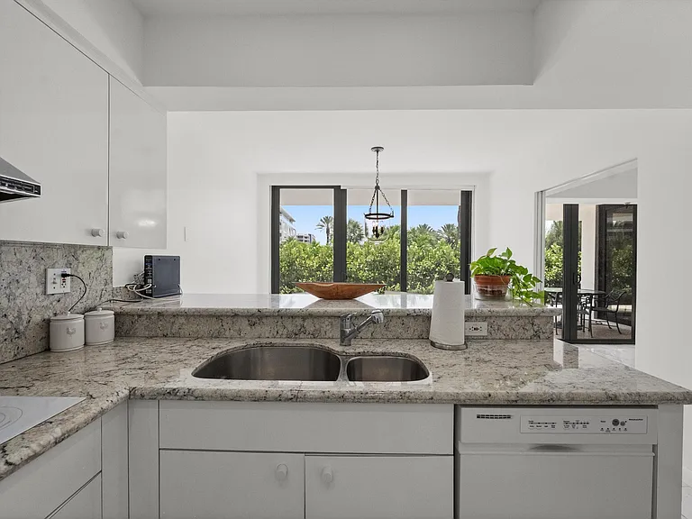 2580 S Ocean Blvd #1A1 — Photo 10