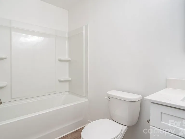 1812 Purser Dr — Photo 32