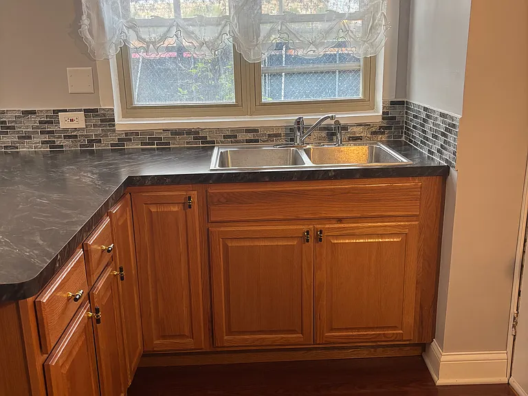 2134 W Rosemont Ave #1A — Photo 3