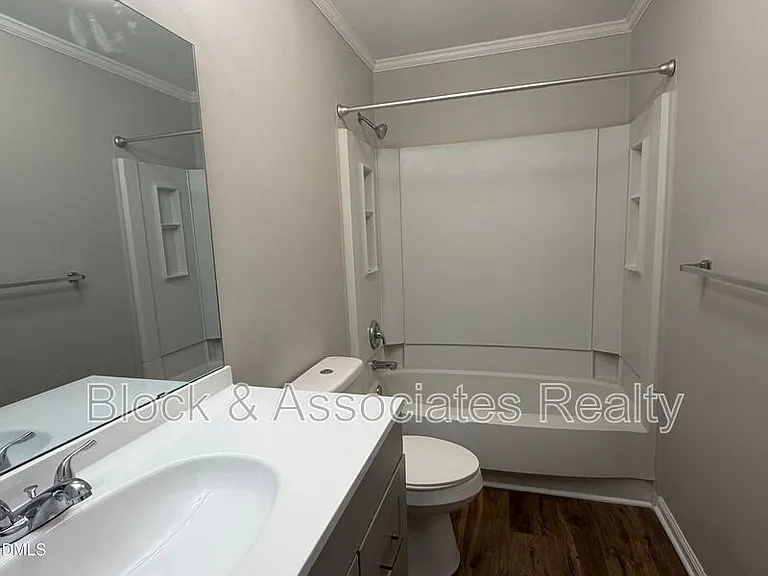 5551 Hamstead Crossing Dr — Photo 7