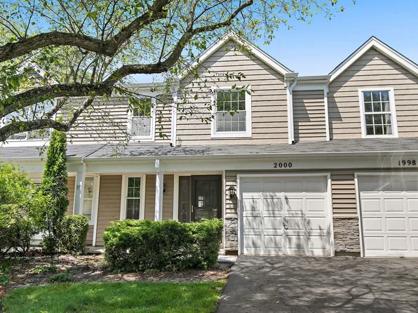 2000 College Green Dr, Elgin, IL 60123