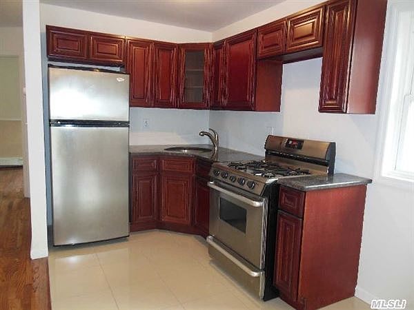 2nd image of 13107 160th St