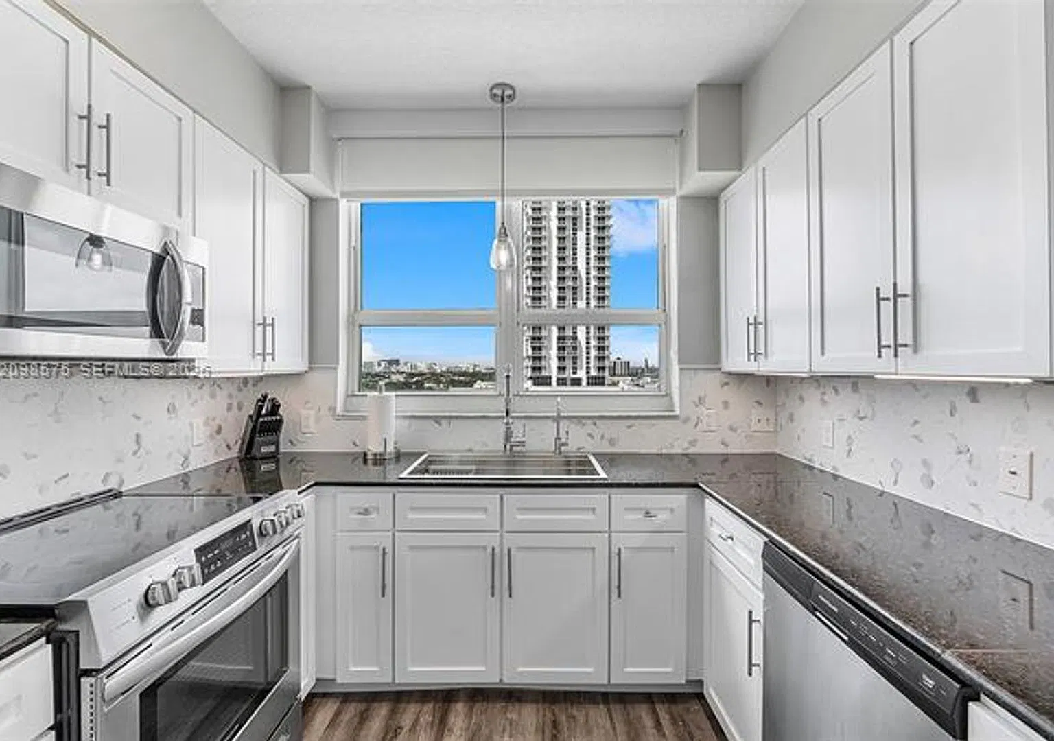 2000 N Bayshore Dr cu-1401, Miami, FL 33137 — Photo 1