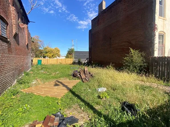 2717 James Cool Papa Bell Ave, Saint Louis, MO 63106