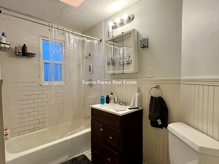 114 Thornton St #1 — Photo 12