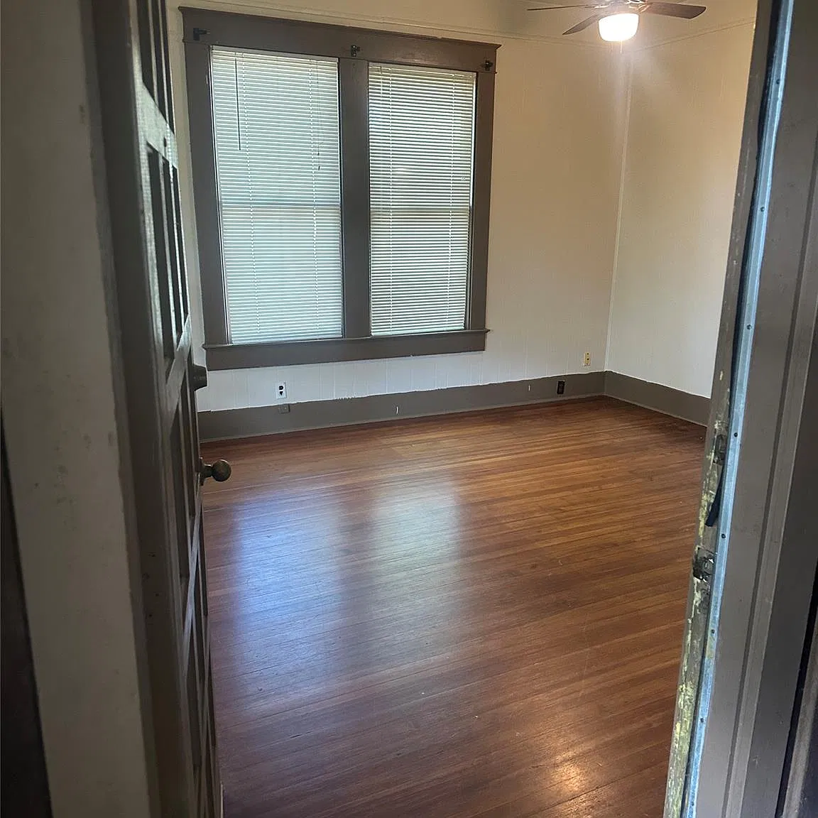 1 bed, 1.0 bath, 782 sqft, $1,200 — Photo 3