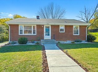 4908 Rowe Ridge Rd NW, Roanoke, VA 24017