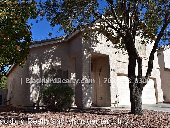 2nd image of 10012 Oyster Pearl St