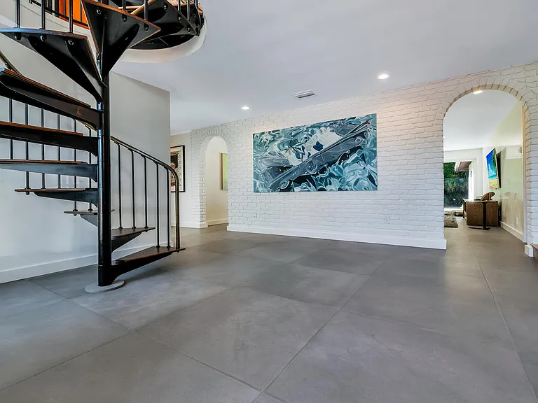 264 Sandpiper Dr — Photo 3