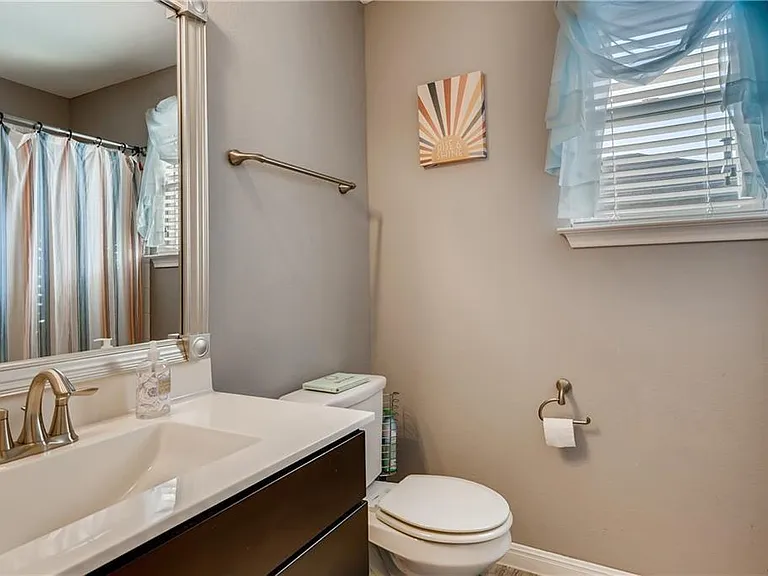 221 Purple Martin Ave — Photo 20