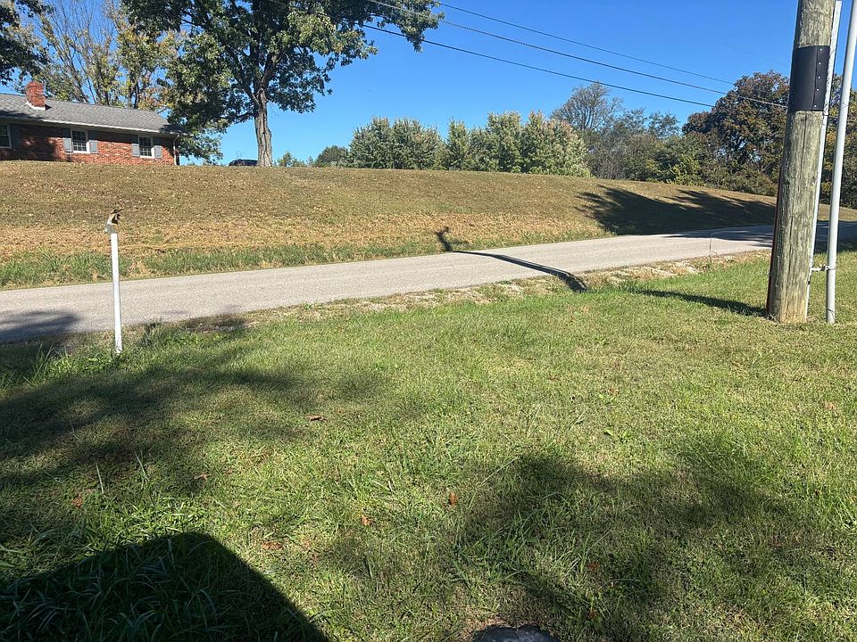 1st image of 3099 Seymour Rd