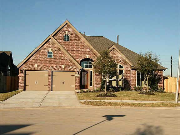 2nd image of 13405 Vintage Trail Ln