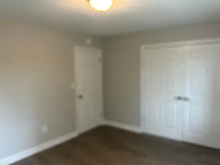 101 Plaza Oaks Rd #6 — Photo 4