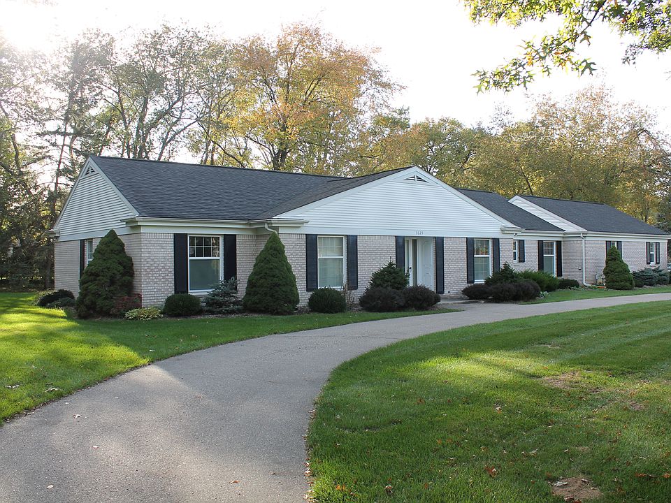 1st image of 3629 Deerfield Pl