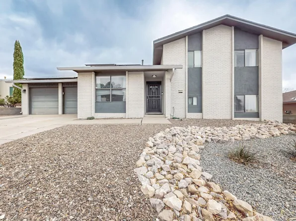 5204 Spinning Wheel Rd NW, Albuquerque, NM 87120