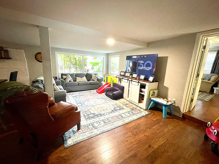 4019 W Leona St — Photo 19