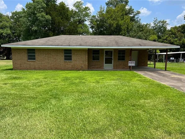 834 Willow St, Marksville, LA 71351