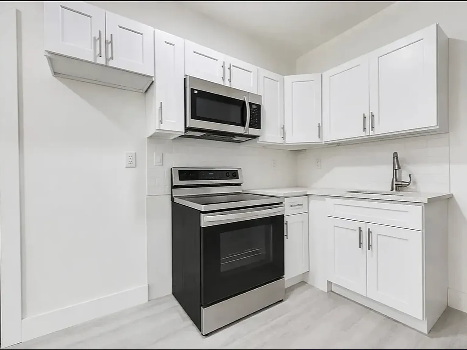431 Warwick Street — Photo 4