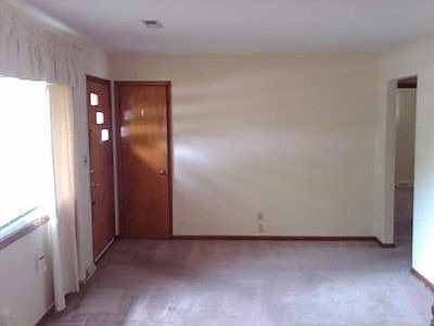 2nd image of 4367 Belle Ave