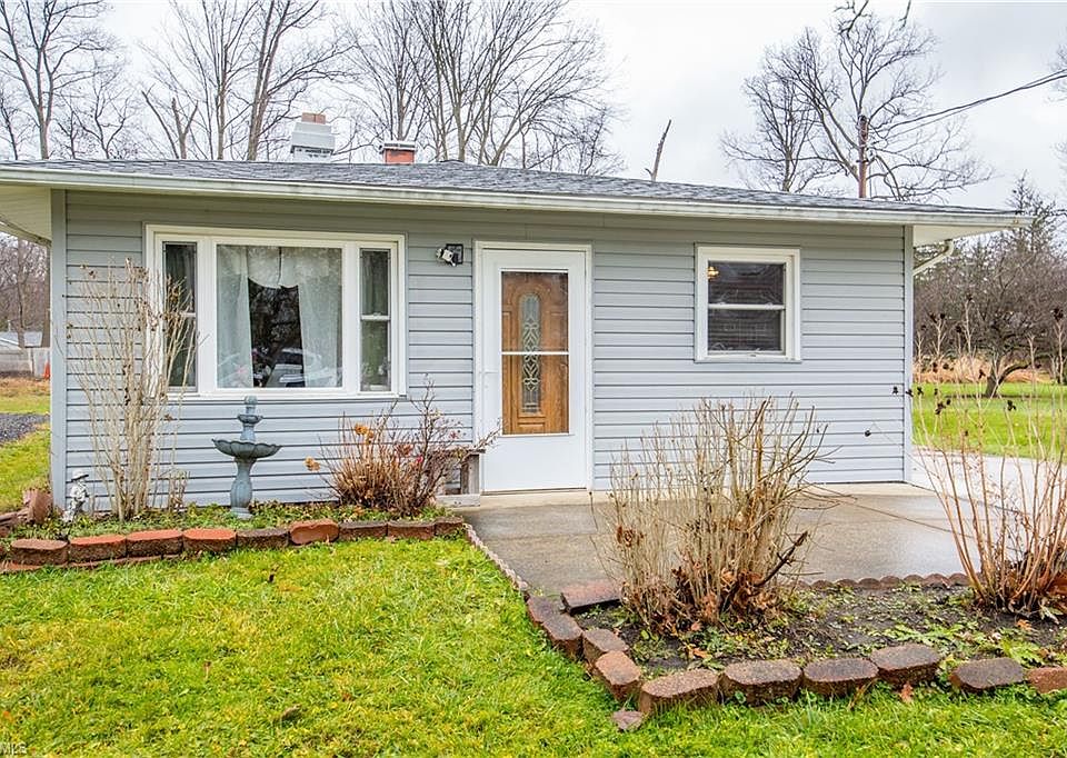 1st image of 1242 Moneta Ave