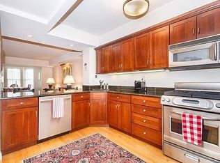 910 Beacon St APT 5, Boston, MA 02215