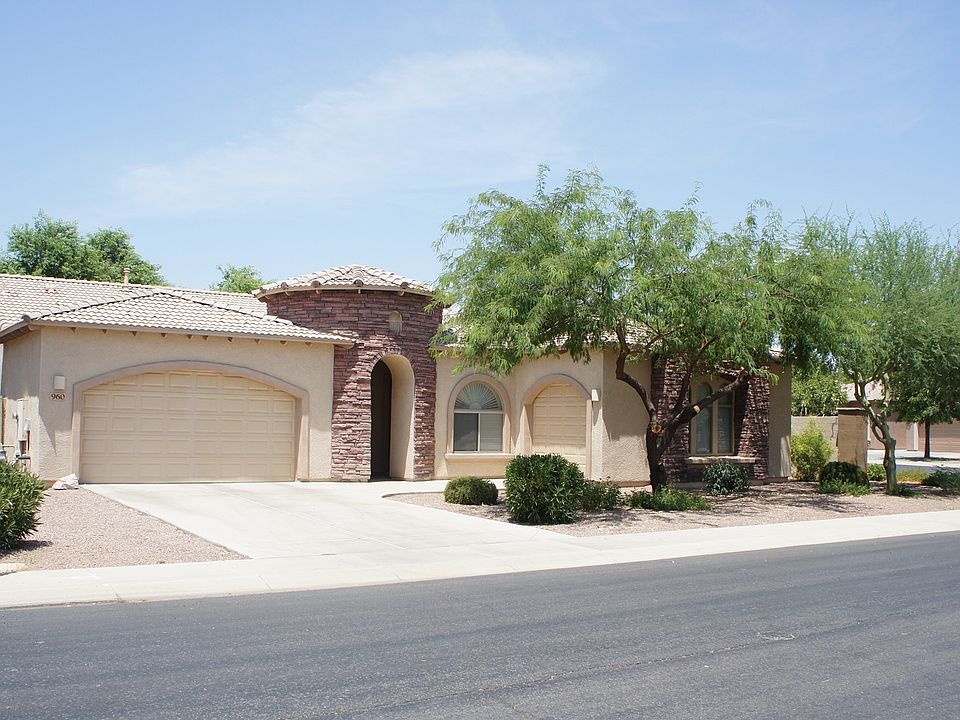 1st image of 960 E Julian Dr