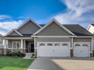 1007 Limerick Ln, Waunakee, WI 53597