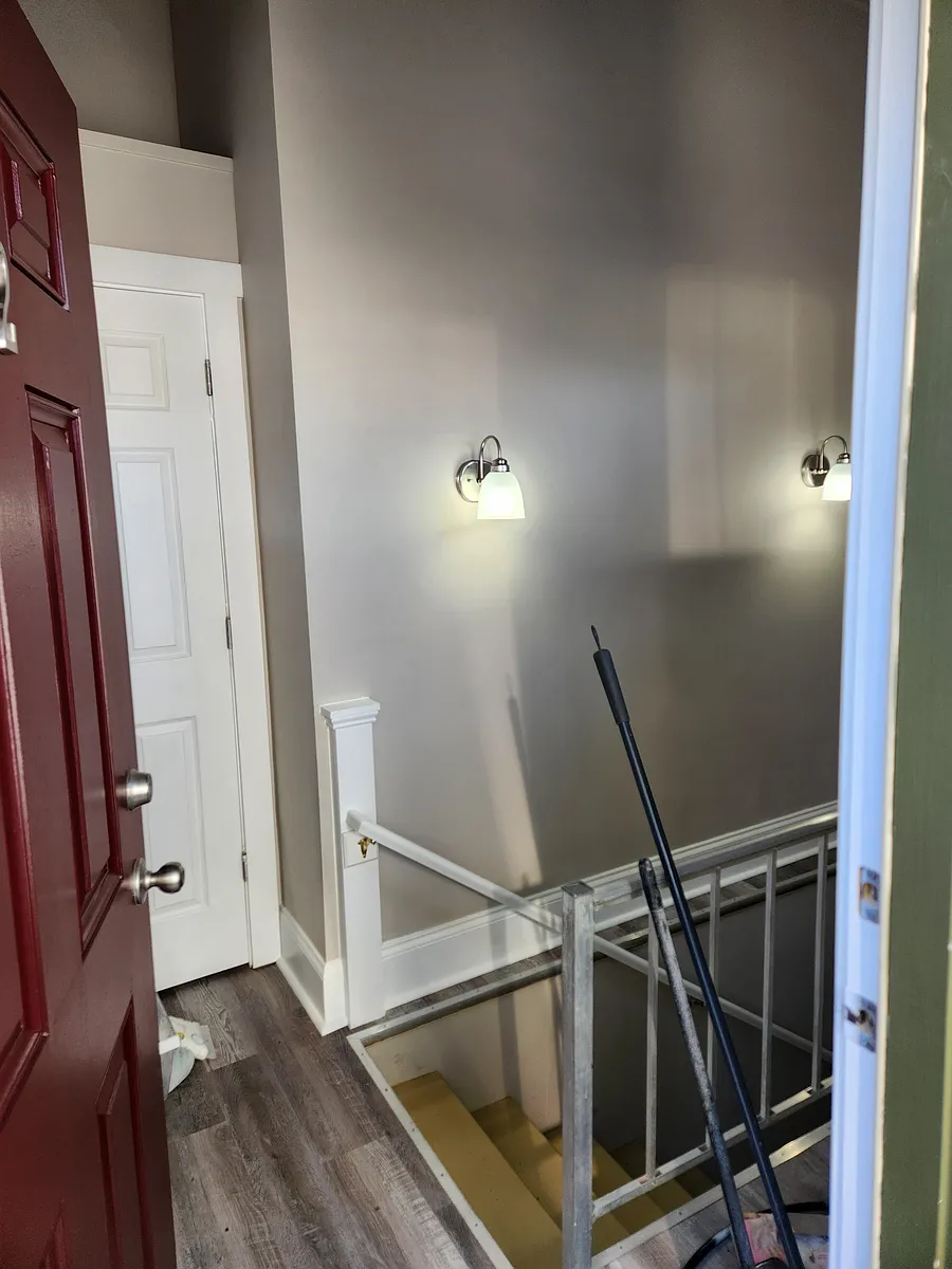 Building Photo - 128 S 7th St #2