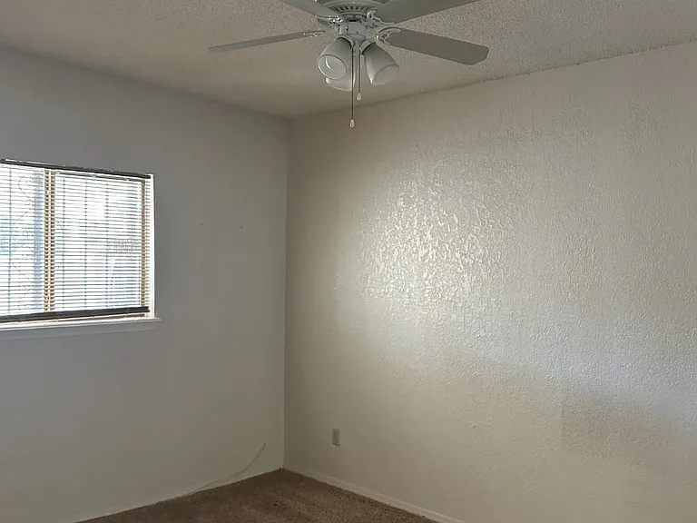 3107 Isla Verde Cir — Photo 7
