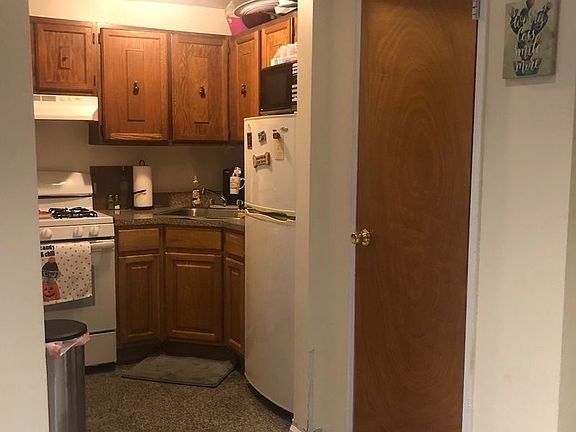 4th image of 6468 Austin St APT La