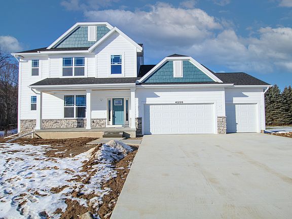 Floor plans and photos shown may include base features along with additional options and upgrades.