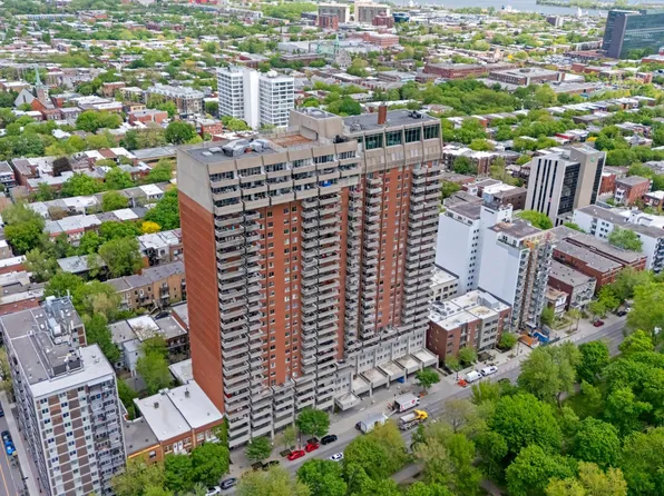 3535 Avenue Papineau #2315, Montreal, QC H2K 4J9