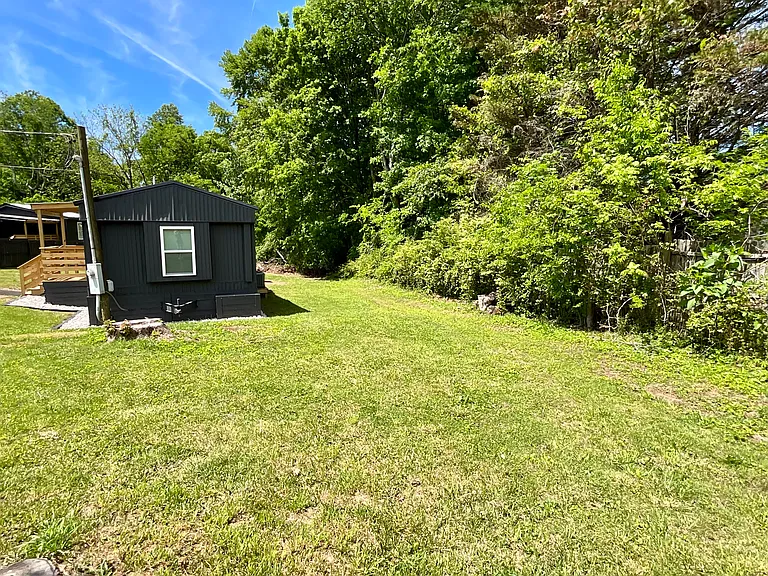 134 Atkins Rd — Photo 36