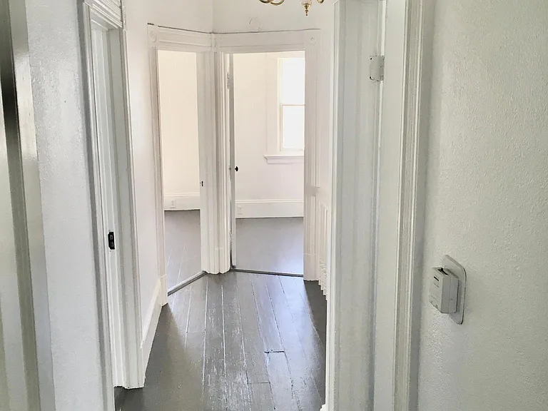 93 Pierce Ave #A — Photo 4