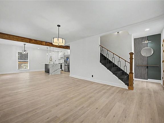 3rd image of 1838 Rogers Ave SW