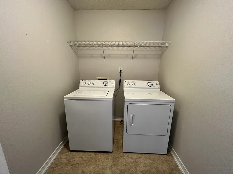 154 Cypress Ln — Photo 14