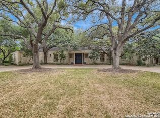 307 Geneseo Rd, Terrell Hills, TX 78209