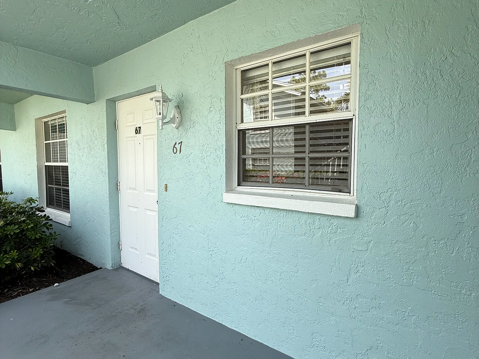 2 bed, 813 sqft, $1,950 — Photo 2